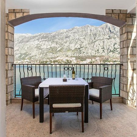 Apartments Vukovic Kotor Eksteriør billede