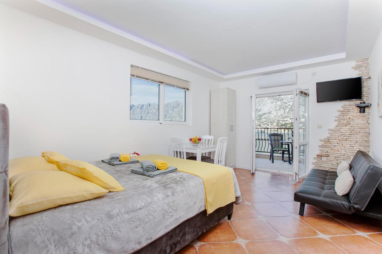 Apartments Vukovic Kotor Eksteriør billede