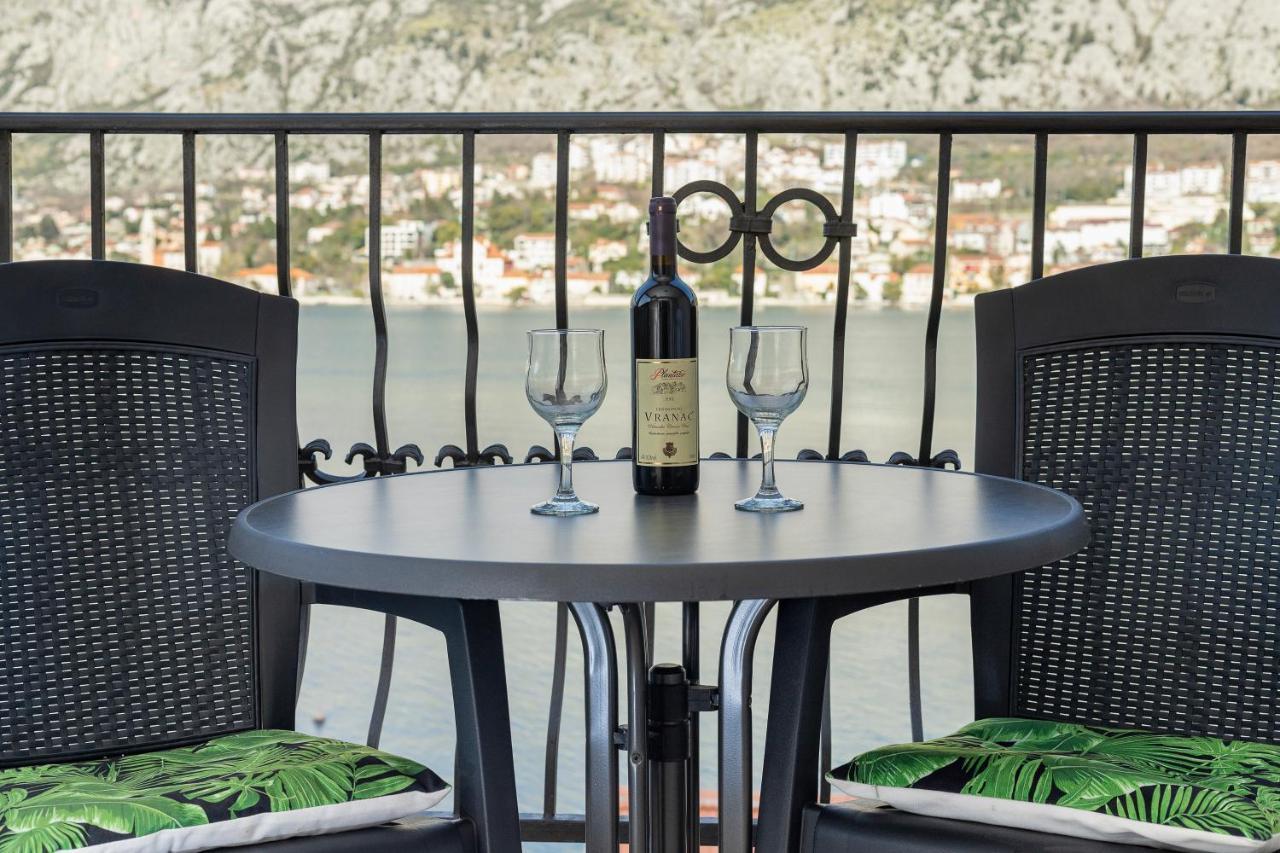 Apartments Vukovic Kotor Eksteriør billede